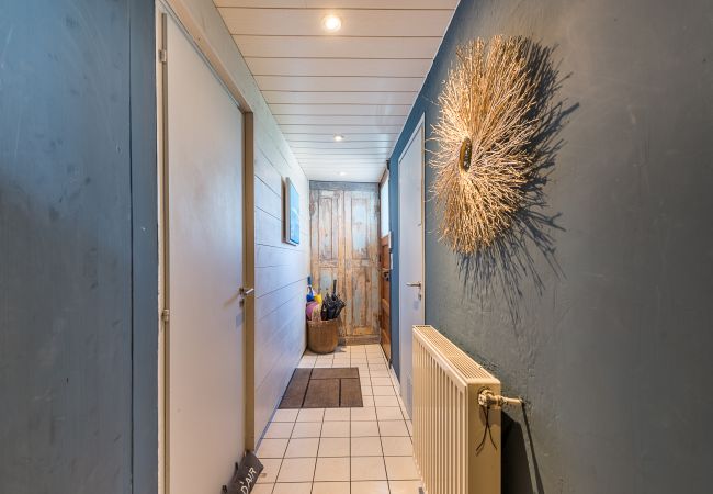 Entrance - Holiday rental entrance, cocooning, holiday rental, location, saint-jorioz, lake, mountains, luxury, house, hotel, sun, snow, vacation