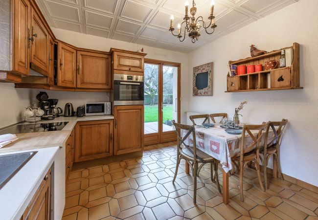 House in Duingt - DUINGT Vignet - Maison de Famille 6pax House in Duingt - DUINGT Vignet - Maison de Famille 6pax