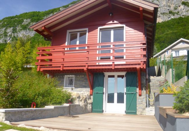 Facade - Holiday rental  facade, luxury, flat, holiday rental, annecy, vacation, lake view, mountain, chalet, standing, hotel, snow, sun