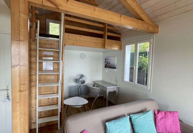 Living room - Holiday rental  living room, luxury, flat, holiday rental, annecy, vacation, lake view, mountain, chalet, standing, hotel, snow, sun