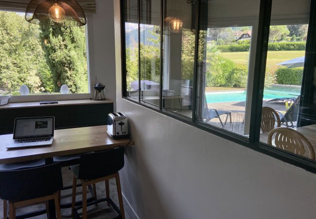 lake annecy rentals house, luxury, seasonal rental, annecy, vacations, snow, beach, hotel, sun, winter, village, mountains, lake, pool