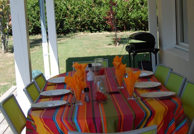 stay in annecy house, luxury, seasonal rental, annecy, vacations, snow, beach, hotel, sun, winter, village, mountains, lake, pool