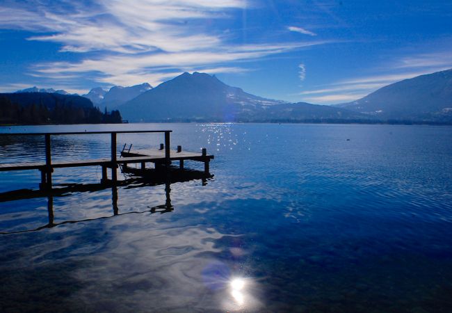 LLA Selections - Home and chalets Premium rentals French alps  house, luxury, seasonal rental, annecy, holidays, lake access, private pontoon, mountain, hotel, snow, sun, boat