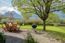 garden, cottage, standing, holiday rental, location, annecy, lake, mountains, luxury, house, hotel, sun, snow, vacation