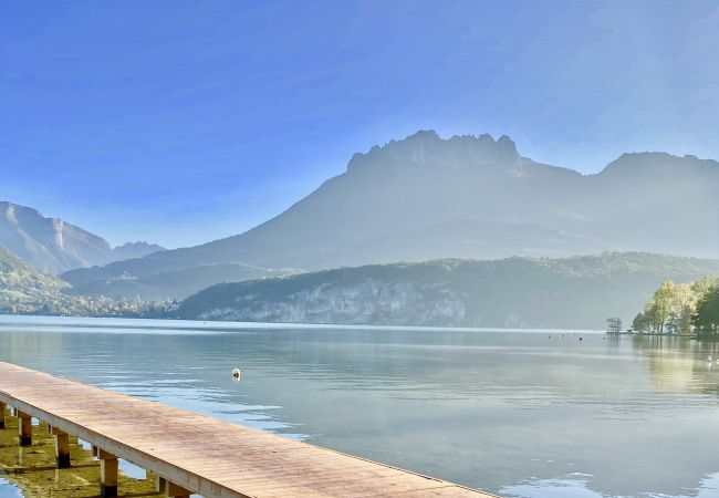Apartment in Duingt - BAIE DES VOILES - #217 DUPLEX 6 pers. VUE Lac Apartment in Duingt - BAIE DES VOILES - #217 DUPLEX 6 pers. VUE Lac