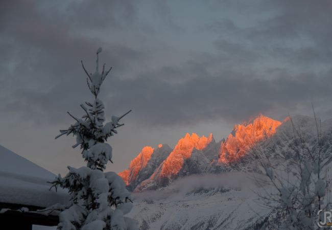 rental of chalets and apartments in la clusaz  winter, flat, luxury, seasonal rental, high-end concierge, winter holidays, hotel, residence, La Clusaz, ski, French alps