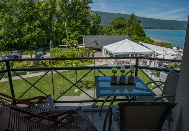 Apartment in Duingt - BAIE DES VOILES - #207 Duplex 5 pers. Vue lac Apartment in Duingt - BAIE DES VOILES - #207 Duplex 5 pers. Vue lac