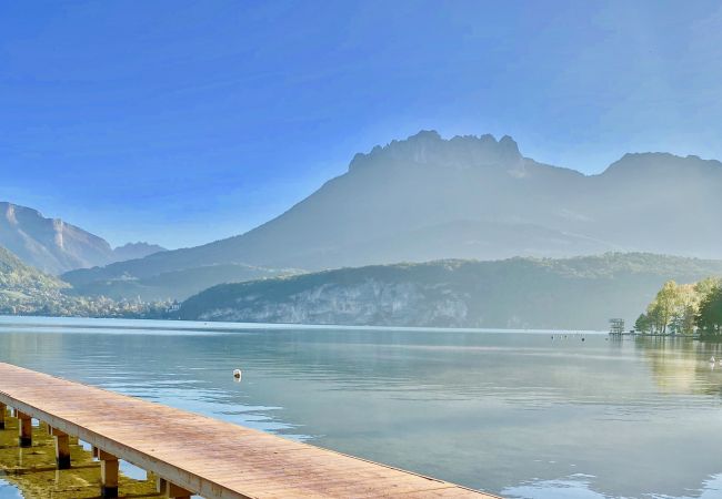 Apartment in Duingt - BAIE DES VOILES - #207 Duplex 5 pers. Vue lac Apartment in Duingt - BAIE DES VOILES - #207 Duplex 5 pers. Vue lac