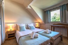 bed room, baie des voiles, annecy, Duingt, holiday rental, vacation, lake view, lake access, mountain view, luxury