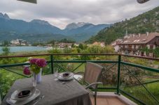 balcony, baie des voiles, holiday rental, location, annecy, lake view, mountains, luxury, flat, hotel, sun, snow, vacation