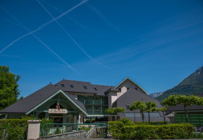 Building the Baie des Voiles - Holiday rental  building, residence, baie des voiles, annecy, holiday rental, location