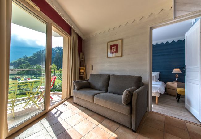 Living room with sofa - Holiday rental  living room, sofa, bed, 2 persons, holiday rental, location, luxury, standing