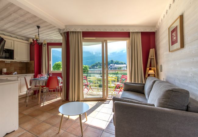 Living room - Holiday rental  living room, holiday rental, location, flat, lake view, mountain view