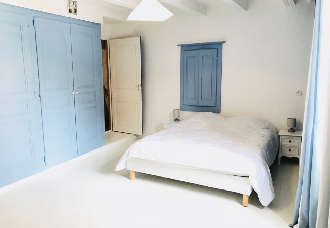 House in Menthon-Saint-Bernard - VCDA R House in Menthon-Saint-Bernard - VCDA R