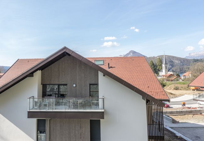 LLA Selections - Home and chalets Premium rentals French alps facade, luxury, flat, holiday rental, annecy, vacation, lake view, mountain, hotel, snow, sun, Taillefer