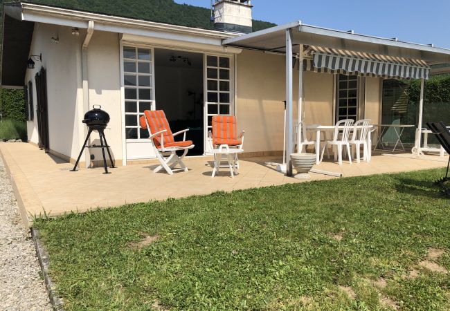 House in Sévrier - LA MAISON DE LA PLAGE House in Sévrier - LA MAISON DE LA PLAGE
