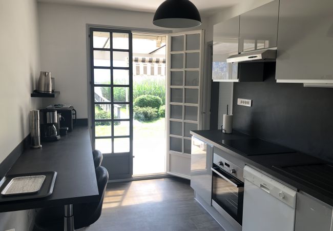 House in Sévrier - LA MAISON DE LA PLAGE House in Sévrier - LA MAISON DE LA PLAGE