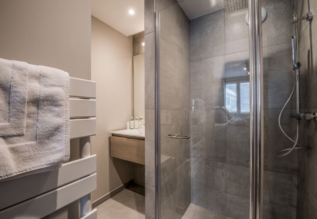 Chalet in Courchevel - Winter Courchevel // Chalet coeur village SKINOUT Chalet in Courchevel - Winter Courchevel // Chalet coeur village SKINOUT