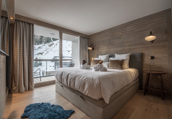 LLA Selections - Home and chalets Premium rentals French alps  Flat for rent Courchevel ski in out with swimming pool, luxury mountain rental, concierge service in the village centre