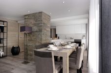 Apartment in Courchevel - Winter Courchevel // Le Chaleureux Cocon SKIINOUT