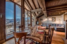 Apartment in Courchevel - Winter Courchevel // The Outstanding Ski in Out