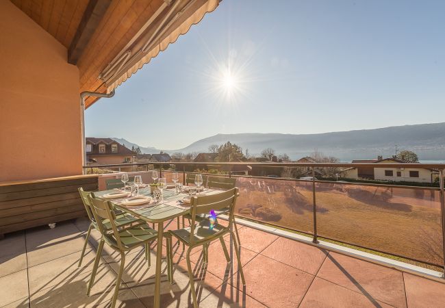 Apartment in Veyrier-du-Lac - VEYRIER - La Brune, Duplex 4* vue lac et plage Apartment in Veyrier-du-Lac - VEYRIER - La Brune, Duplex 4* vue lac et plage