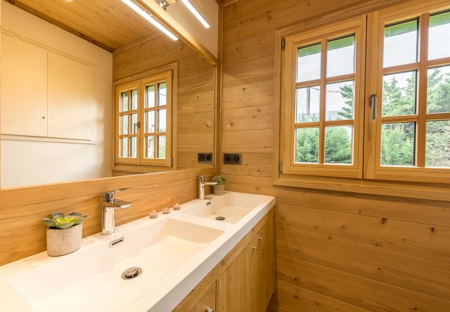 Weekly rental of a chalet  locationlacannecy, bathroom, bathtub, pleasant, relaxation, after ski, fireplace, relax,