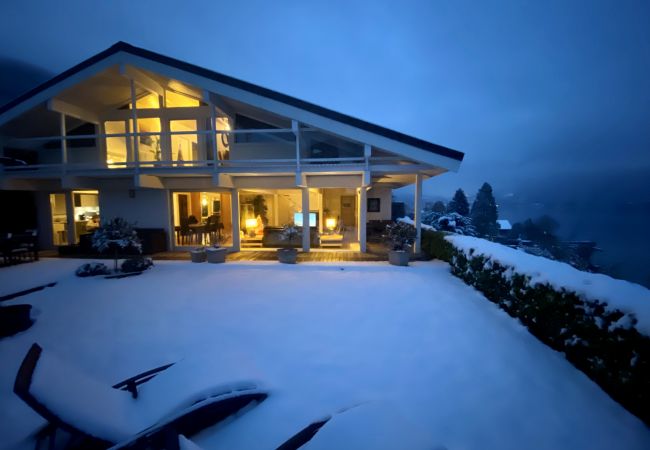 Axe&D house for rent lake Annecy view house, Bredannaz, lake view, garden, snow, winter, mountain, ski, snow, family time, Christmas, end of year