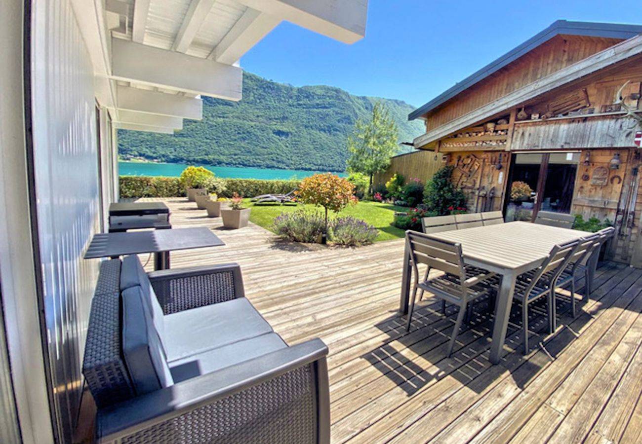 House in Doussard - BREDANNAZ - Lumineuse Maison Vue Lac, 8p House in Doussard - BREDANNAZ - Lumineuse Maison Vue Lac, 8p