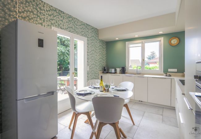 Family villa for rent - Annecy le Vieux  family vacations, luxury, concierge, high-end, concierge, house, pool, Lake Annecy