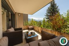 flat 4 persons, seasonal rental, high-end concierge, holidays, hotel, annecy, summer, lake view, French alps, family