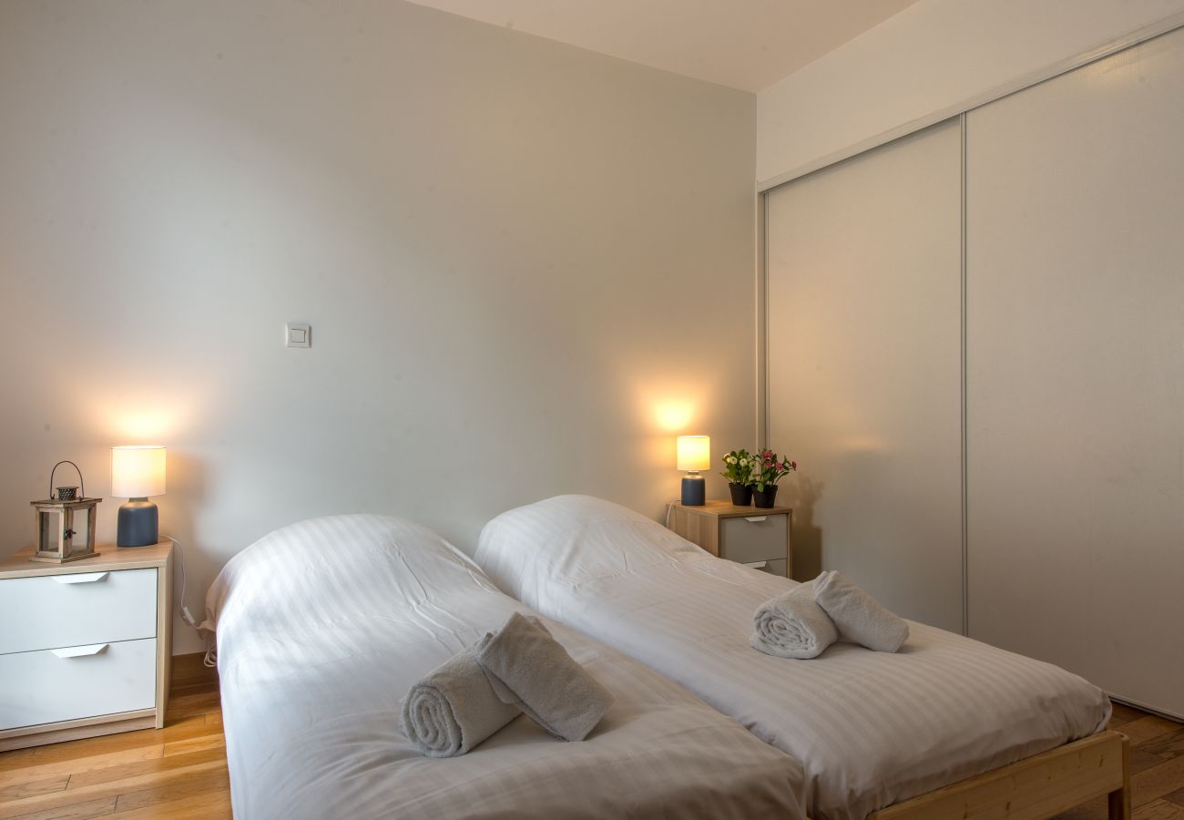 Appartement à Duingt - LES LIBELLULES - Pieds dans l'eau Appartement à Duingt - LES LIBELLULES - Pieds dans l'eau