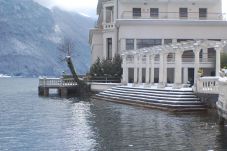 lac, appartement, luxe, location saisonnière, annecy, vacances, vue lac, montagne, hôtel, plage privée, neige, soleil 