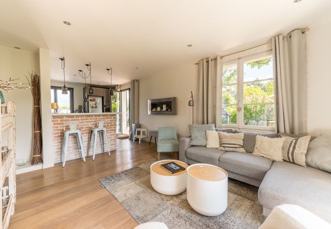 Pièce à vivre - Location saisonnière  pièce à vivre, cocooning, location saisonnière, vacances, saint-jorioz, lac, montagne, luxe, maison, hôtel, neige, soleil