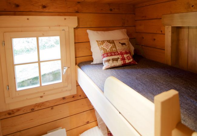 Chambre - Location saisonnière  chambre, chalet, location saisonnière, annecy, vacances, lac, montagne, luxe, maison, hôtel, neige, soleil