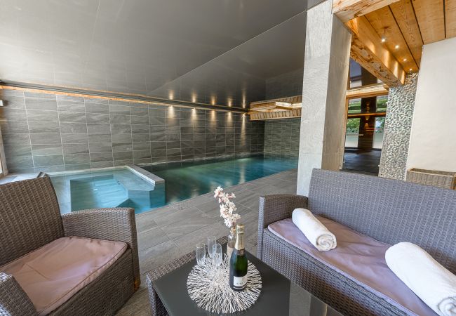 Appartement à La Clusaz - LCZ - Luxueux T4 centre village et spa, 5* Appartement à La Clusaz - LCZ - Luxueux T4 centre village et spa, 5*