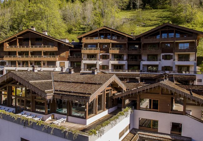 résidence la clusaz - agence de location d'appartements  appartements, résidence, la clusaz, vacances au ski, station, haut de gamme, conciergerie, alpes, hôtel
