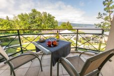 balcon, baie des voiles, annecy, Duingt, location saisonnière, vacances, vue lac, accès lac, vue montagne, luxe