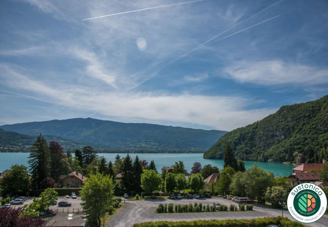 appartement, 2 personnes, séjour en couple, soleil, location saisonnière, conciergerie haut de gamme, hôtel, annecy, lac