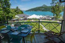balcon, baie des voiles, location saisonnière, annecy, vacances, lac, montagne, luxe, appartement, hôtel, neige, soleil  