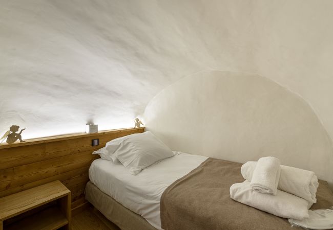 Chalet à La Clusaz - LCZ - SKI IN/OUT Luxueux chalet 5*, jacuzzi - 9p Chalet à La Clusaz - LCZ - SKI IN/OUT Luxueux chalet 5*, jacuzzi - 9p