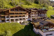 Appartement à La Clusaz - LCZ - Charmant T3 pieds des pistes et spa, 4★