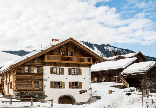 Chalet à La Clusaz - LCZ - SKI IN/OUT Luxueux chalet 5*, sauna - 22p Chalet à La Clusaz - LCZ - SKI IN/OUT Luxueux chalet 5*, sauna - 22p