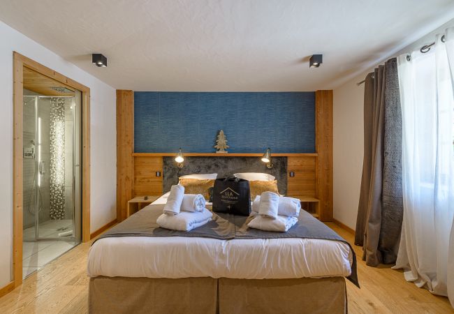Chalet à La Clusaz - LCZ - SKI IN/OUT Luxueux chalet 5*, sauna - 22p Chalet à La Clusaz - LCZ - SKI IN/OUT Luxueux chalet 5*, sauna - 22p