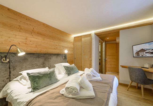 Chalet à La Clusaz - LCZ - SKI IN/OUT Luxueux chalet 5*, sauna - 22p Chalet à La Clusaz - LCZ - SKI IN/OUT Luxueux chalet 5*, sauna - 22p