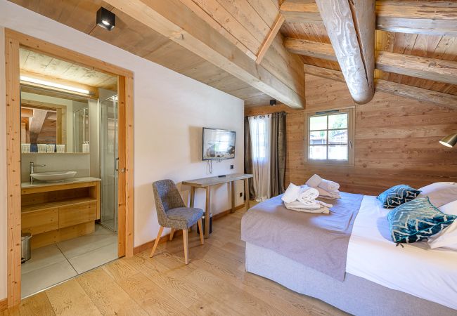 Chalet à La Clusaz - LCZ - SKI IN/OUT Luxueux chalet 5*, sauna - 22p Chalet à La Clusaz - LCZ - SKI IN/OUT Luxueux chalet 5*, sauna - 22p