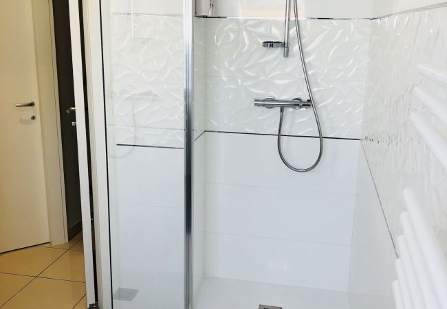 Appartement à Sévrier - LES CROISETTES Appartement à Sévrier - LES CROISETTES