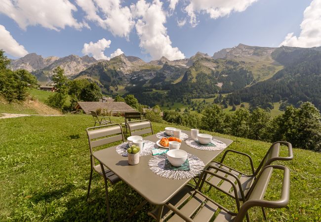 Chalet à La Clusaz - LCZ - Le Chalet 5* Cocon des Confins - 6p Chalet à La Clusaz - LCZ - Le Chalet 5* Cocon des Confins - 6p