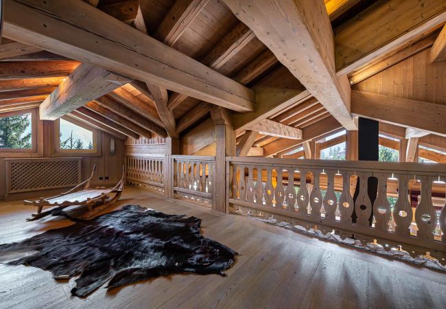 Chalet à Courchevel - Winter Courchevel -- Le Wood and Stone SKI IN OUT Chalet à Courchevel - Winter Courchevel -- Le Wood and Stone SKI IN OUT
