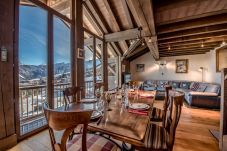 Appartement à Courchevel - Winter Courchevel // The Outstanding Ski in Out